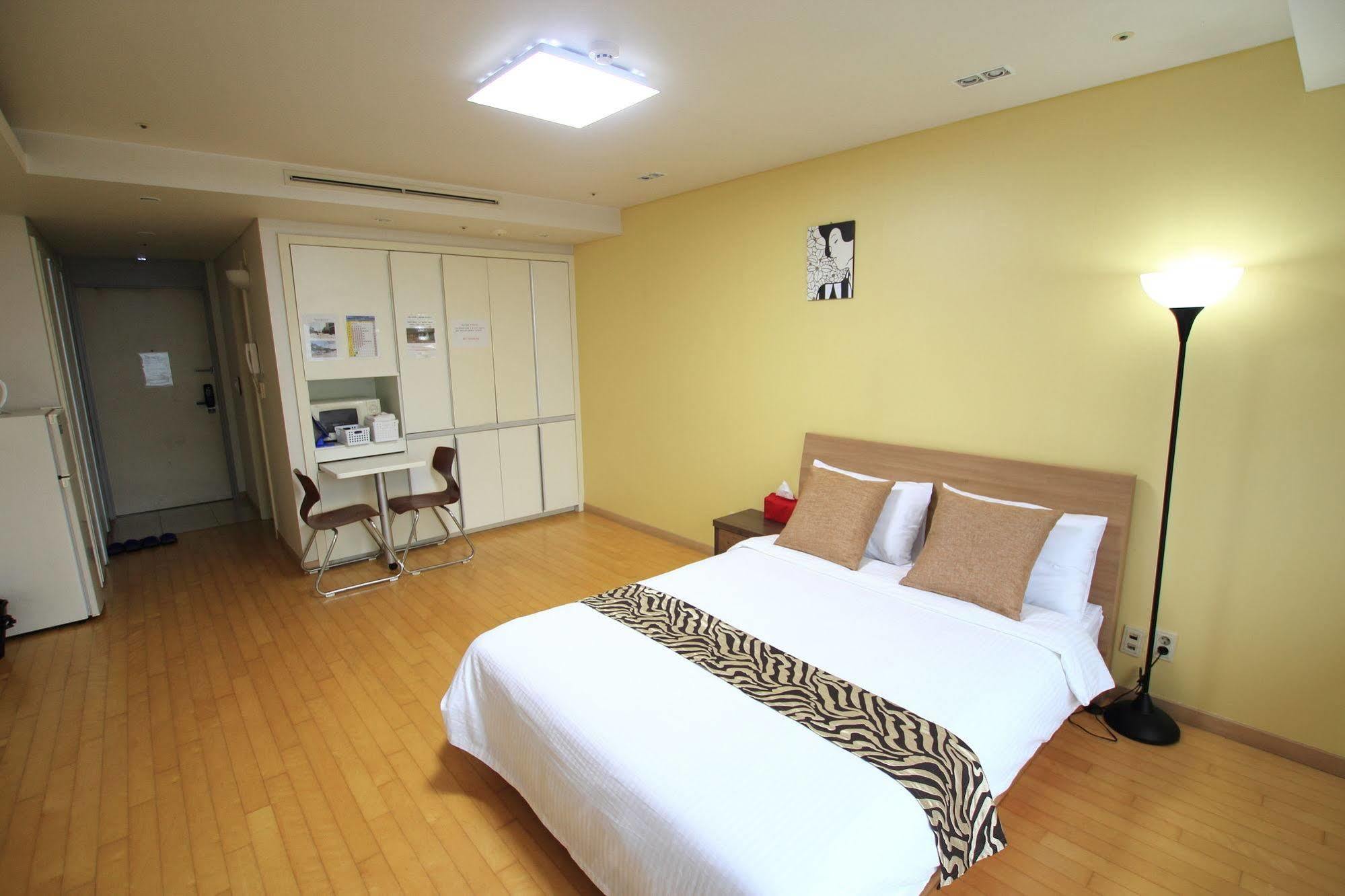 Incheon Airport Guesthouse Exterior photo