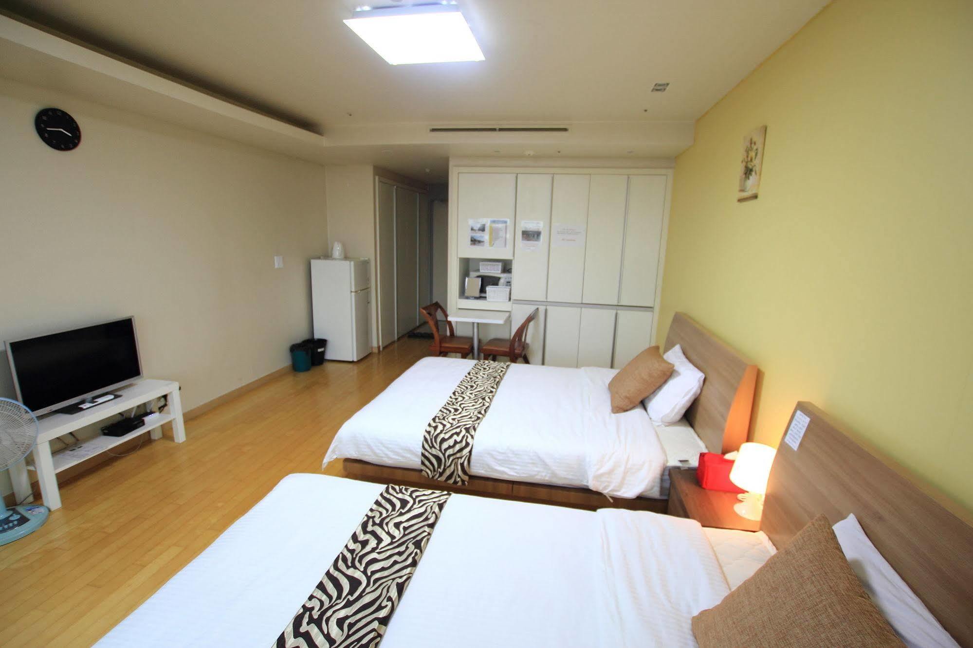 Incheon Airport Guesthouse Exterior photo