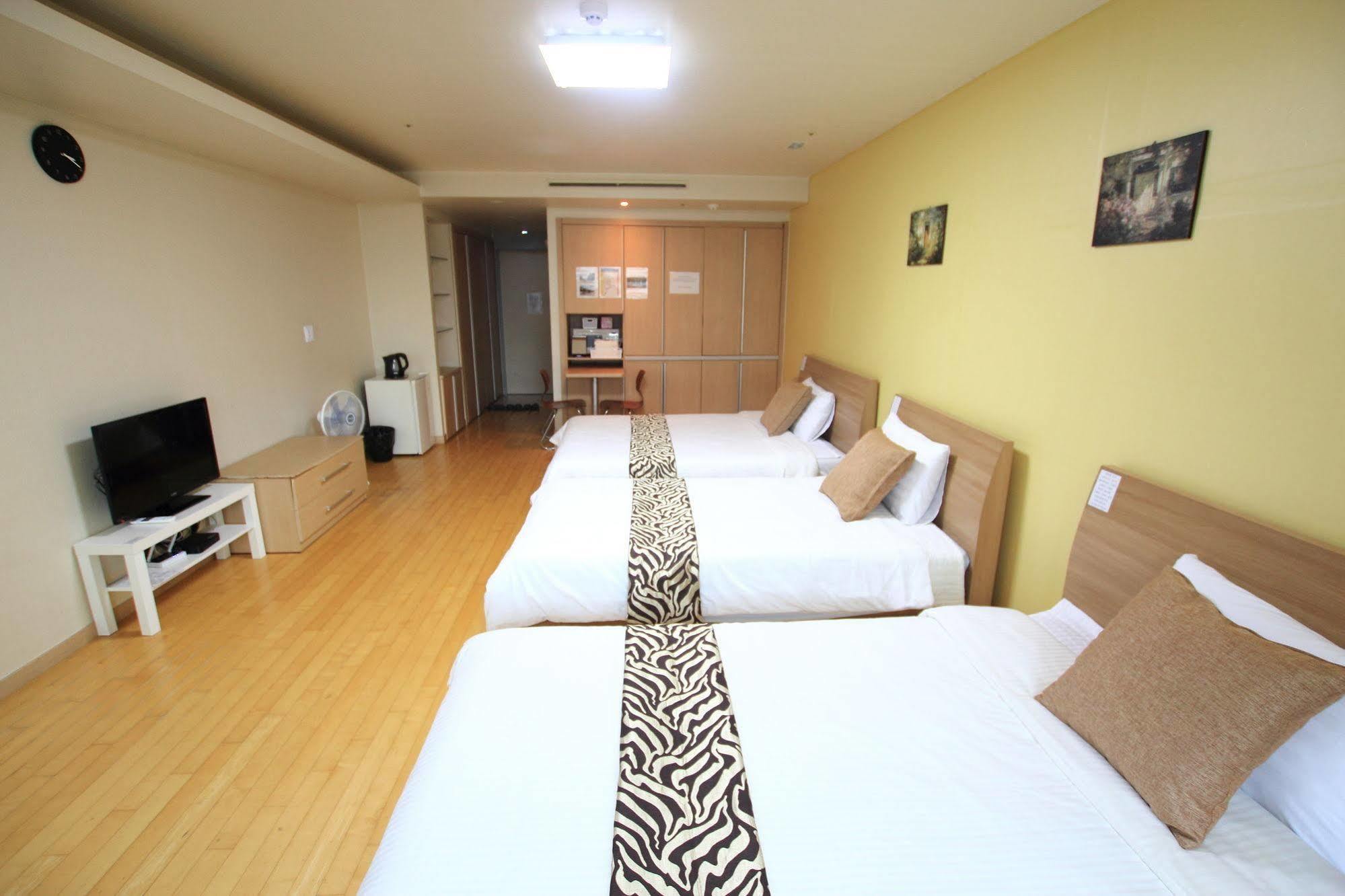 Incheon Airport Guesthouse Exterior photo